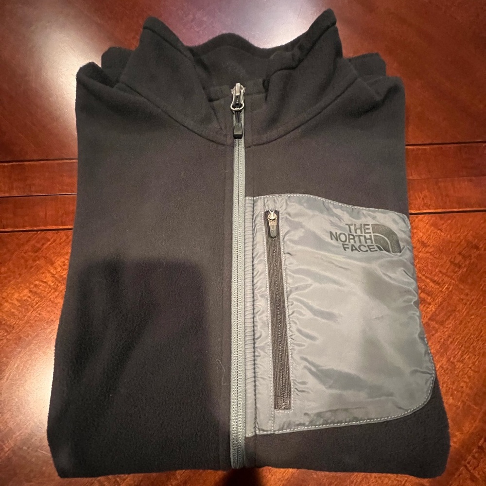 Men’s Large full-zip The North Face fleece